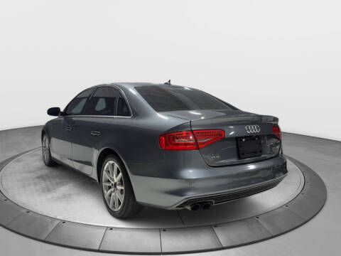 2016 Audi A4 2.0T quattro Premium Plus