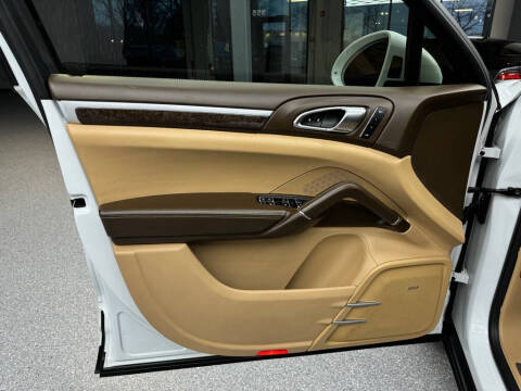 2016 Porsche Cayenne Turbo