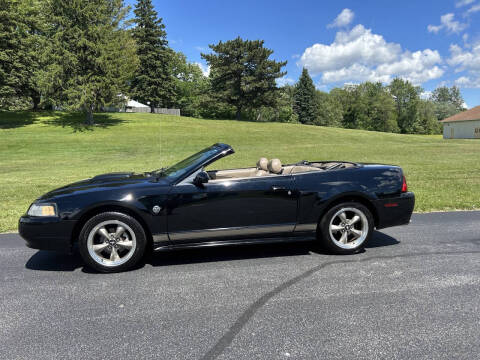 2004 Ford Mustang GT Deluxe