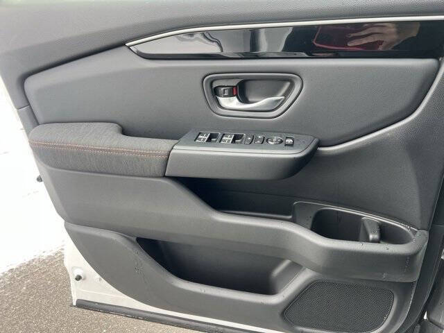 2025 Honda Pilot Sport