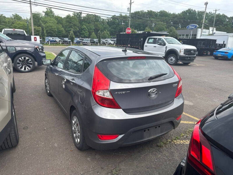 2016 Hyundai Accent SE