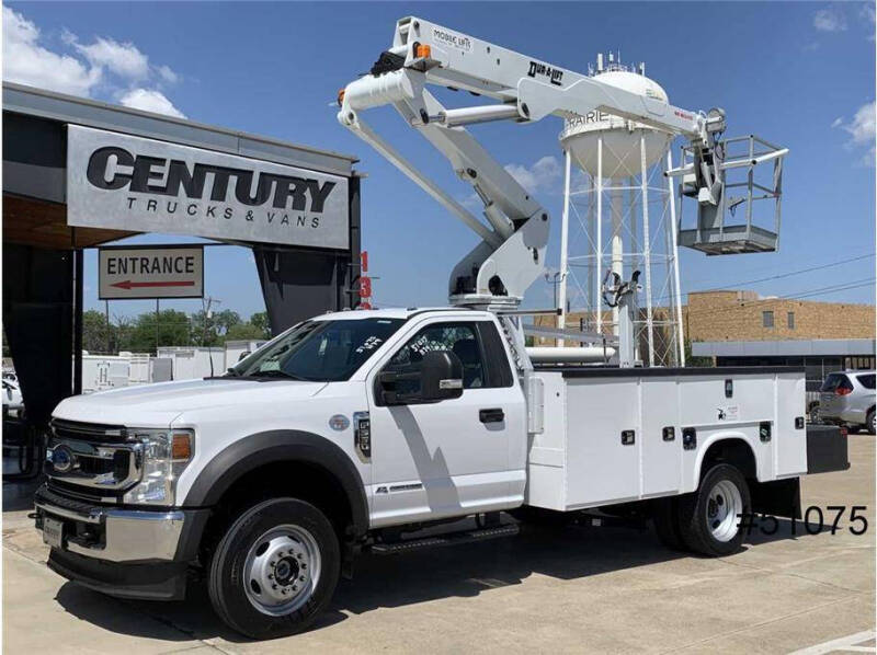 2022 Ford F-550 Super Duty Chassis Cab