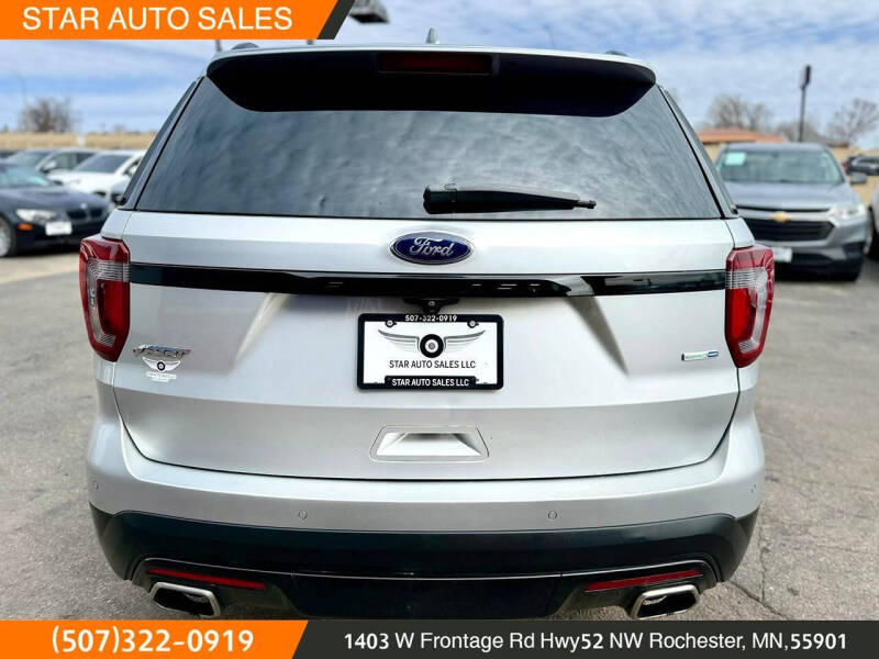 2017 Ford Explorer Sport