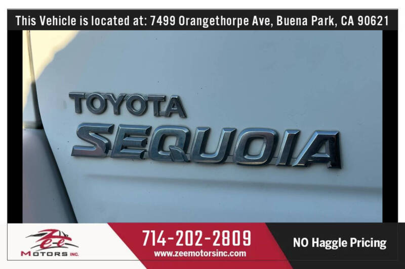 2004 Toyota Sequoia Limited