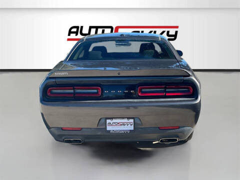 2019 Dodge Challenger SXT