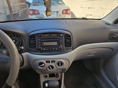 2007 Hyundai Accent GLS