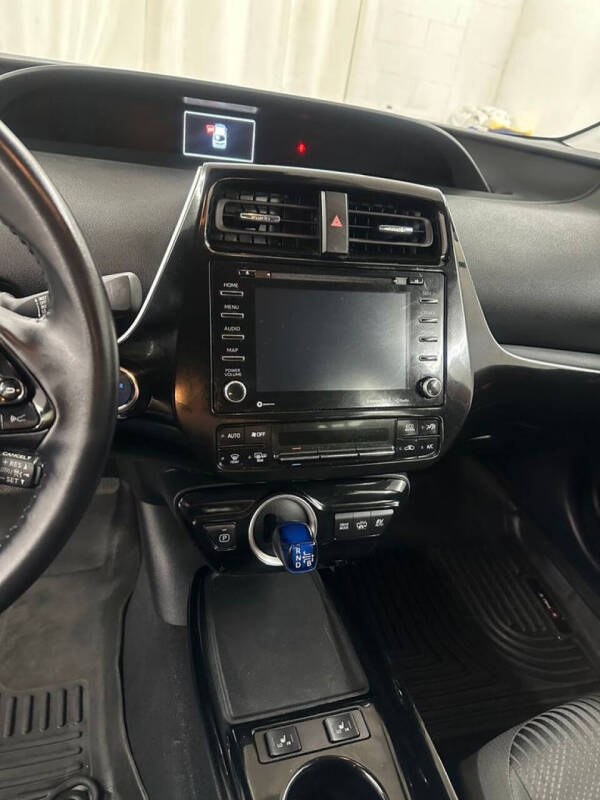 2021 Toyota Prius Prime LE