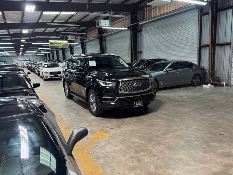 2019 Infiniti QX80 Luxe