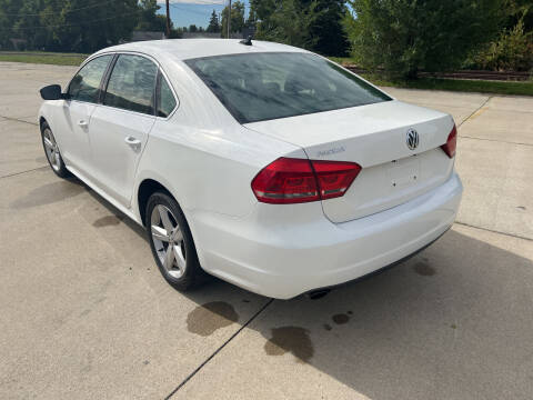 2013 Volkswagen Passat SE