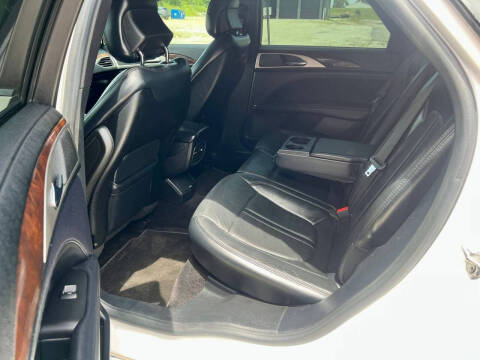2017 Lincoln MKZ Reserve