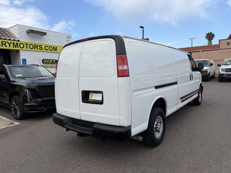 2017 Chevrolet Express 3500
