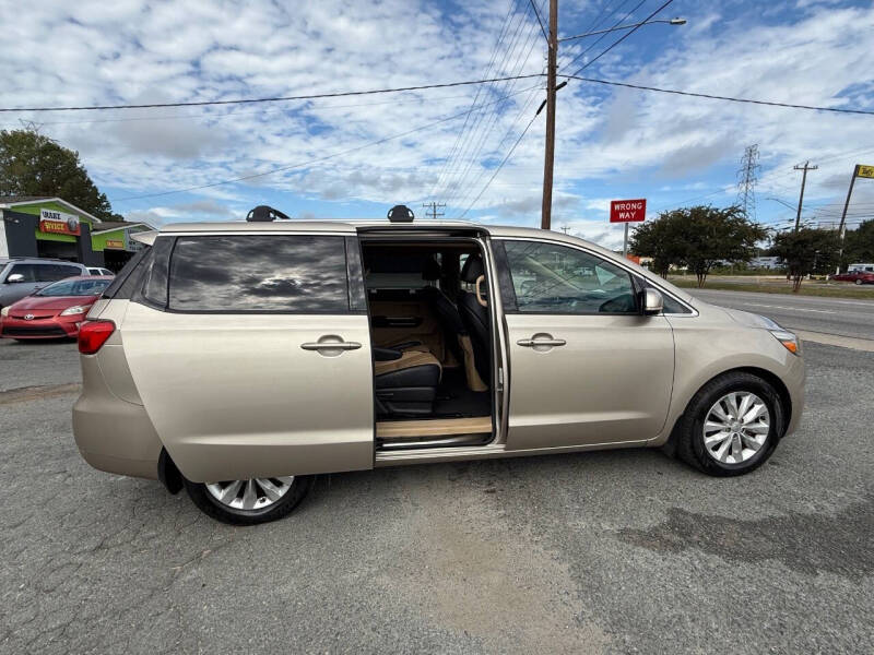 2016 Kia Sedona EX