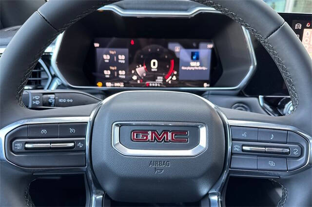 2025 GMC Canyon Elevation