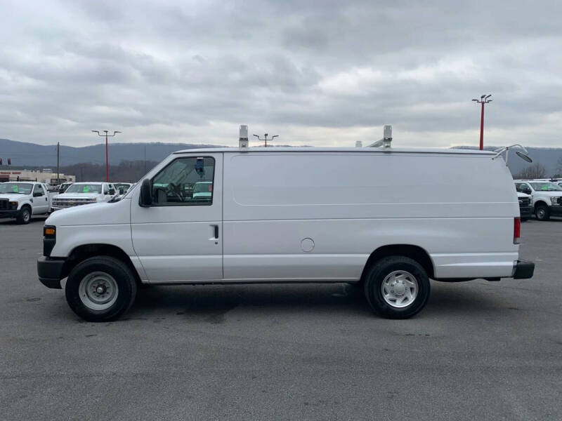 2014 Ford E-Series E-350 SD