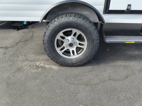 2021 Sunset Park Sunray 109