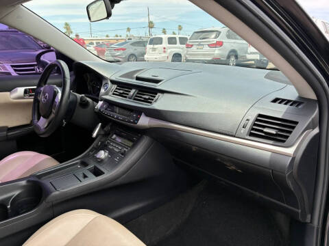2012 Lexus CT 200h