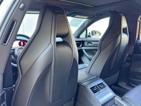 2025 Porsche Panamera