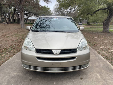 2004 Toyota Sienna XLE 7 Passenger