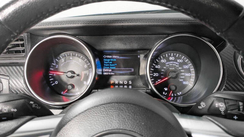 2021 Ford Mustang EcoBoost