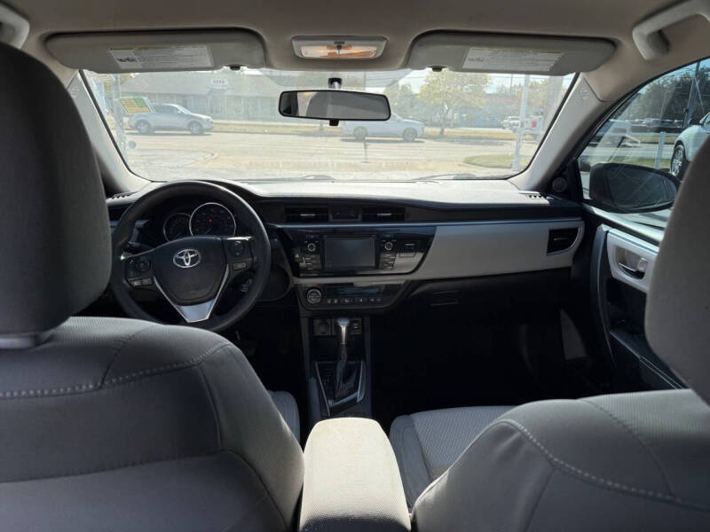 2015 Toyota Corolla LE