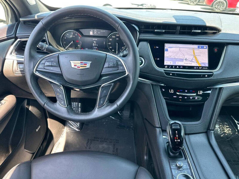 2023 Cadillac XT5 Premium Luxury