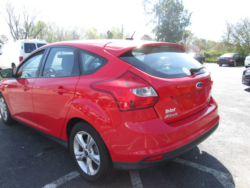 2013 Ford Focus SE photo 7