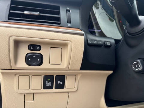 2014 Lexus ES 300h