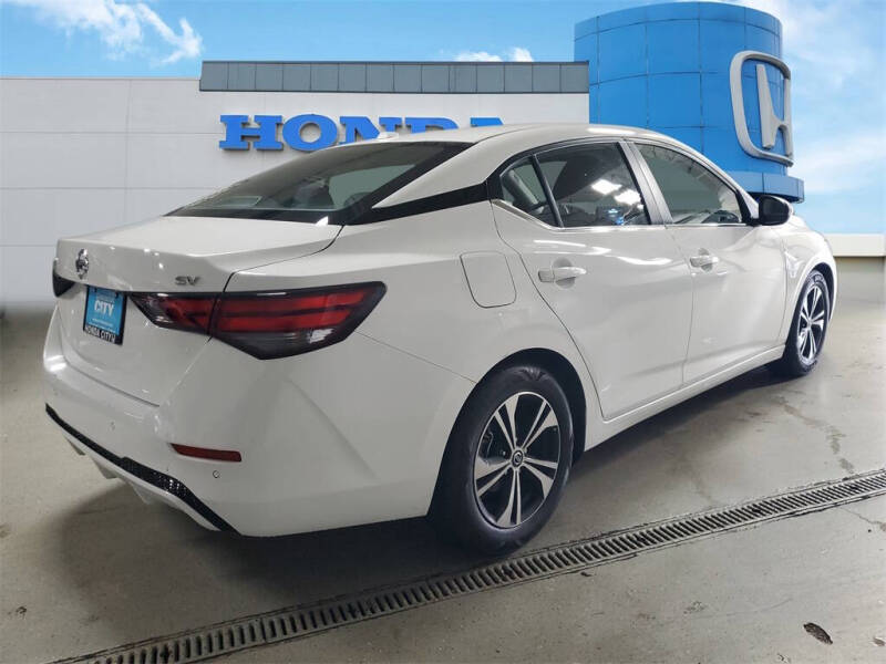 2023 Nissan Sentra SV