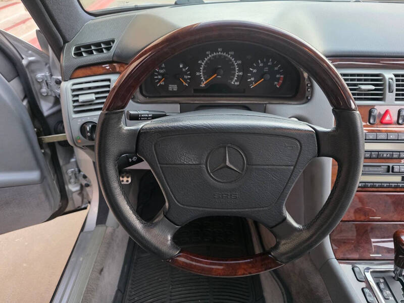 1998 Mercedes-Benz E-Class E 320