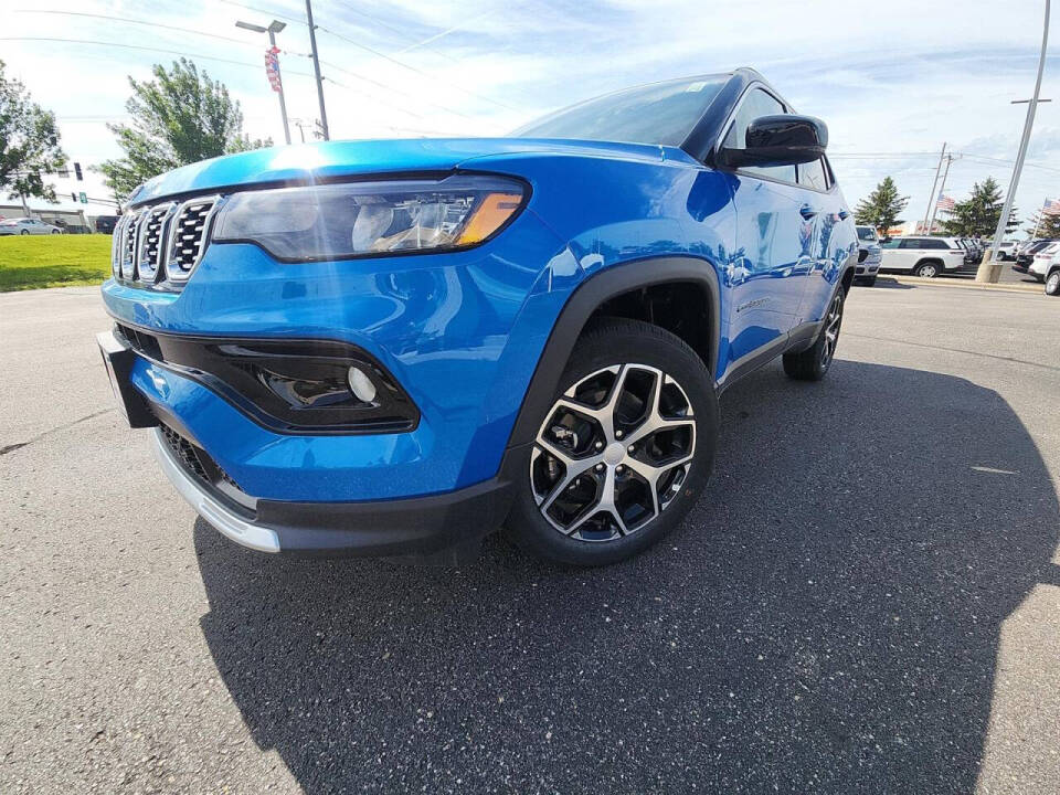 2024 Jeep Compass for sale at Victoria Auto Sales in Victoria, MN