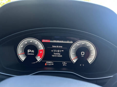 2023 Audi SQ5 3.0T quattro Prestige