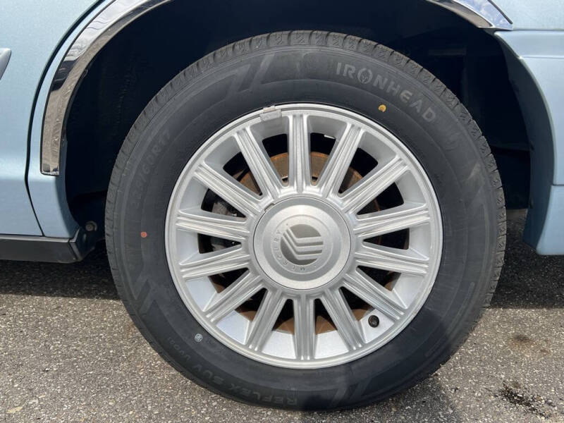 2010 Mercury Grand Marquis LS