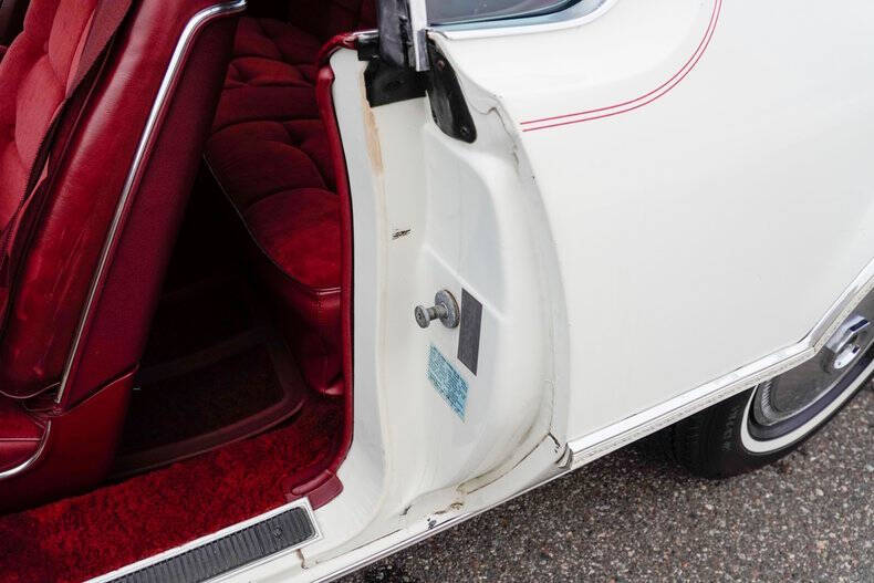 1976 Lincoln Continental