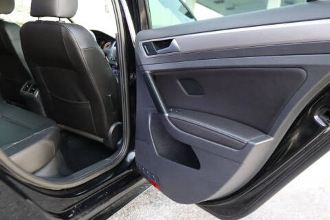 2017 Volkswagen Golf TSI Wolfsburg Edition