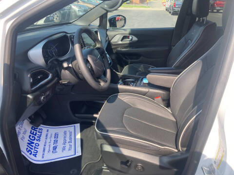 2025 Chrysler Pacifica Limited