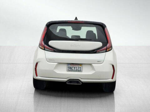 2024 Kia Soul GT-Line