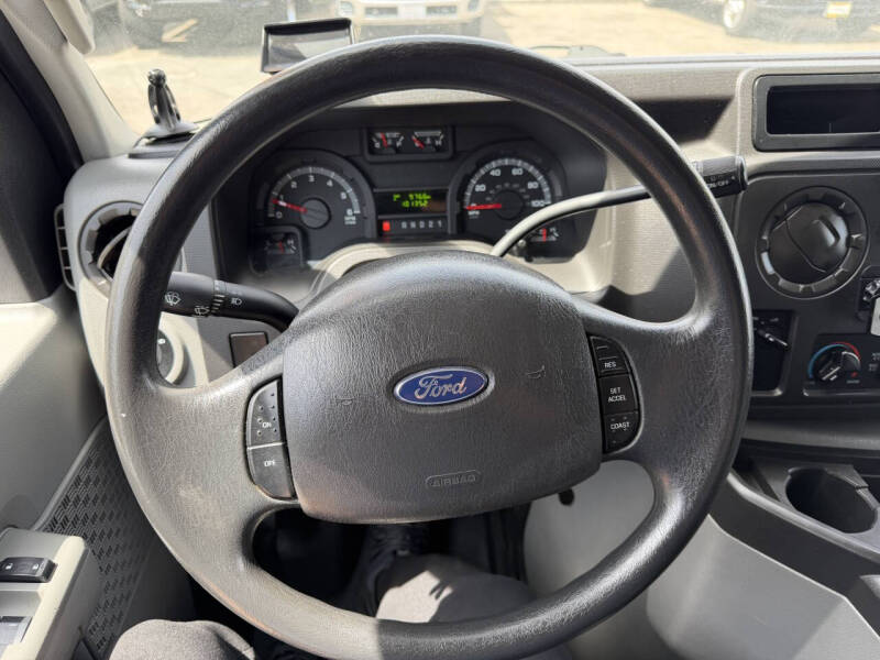 2013 Ford E-Series E-150