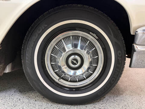 1964 Ford Thunderbird