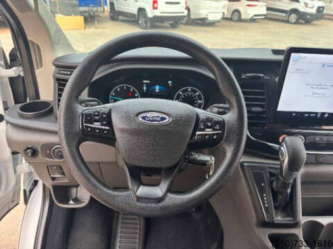 2023 Ford Transit 350 XLT