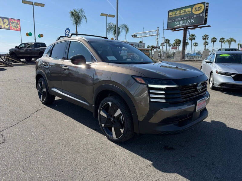 2026 Nissan Kicks SR