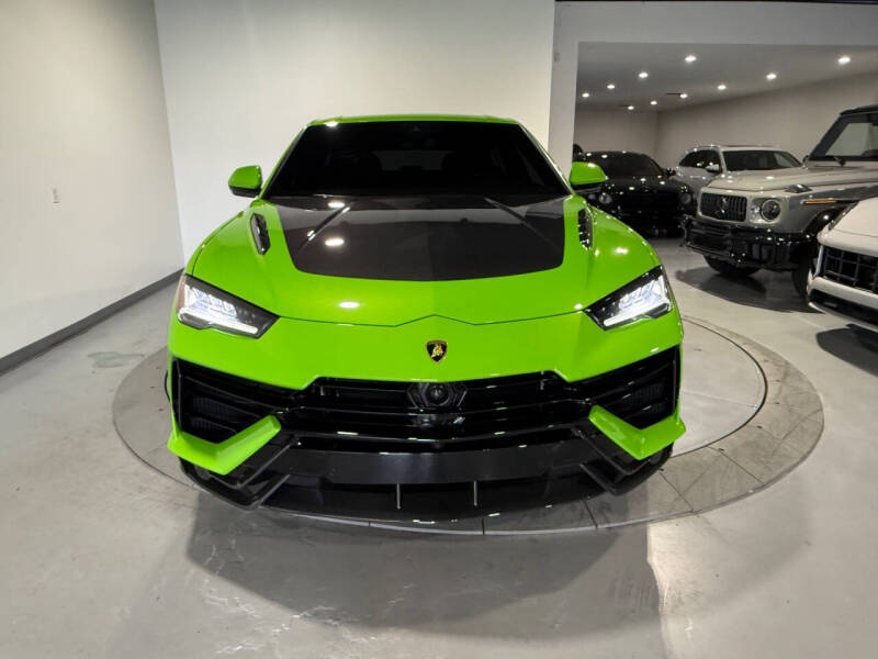 2024 Lamborghini Urus Performante