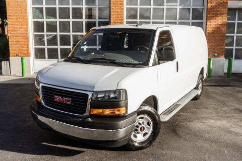 2023 GMC Savana 2500