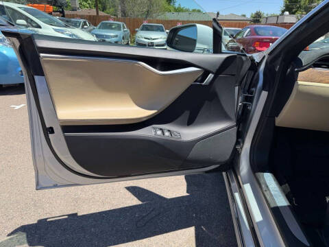 2016 Tesla Model S