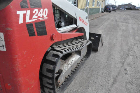 2013 Takeuchi TL240