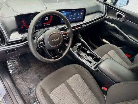 2025 Kia Sorento LX