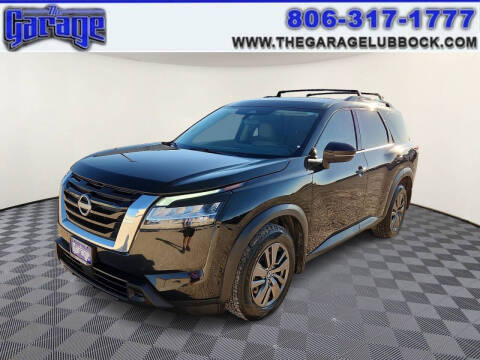 2022 Nissan Pathfinder SV