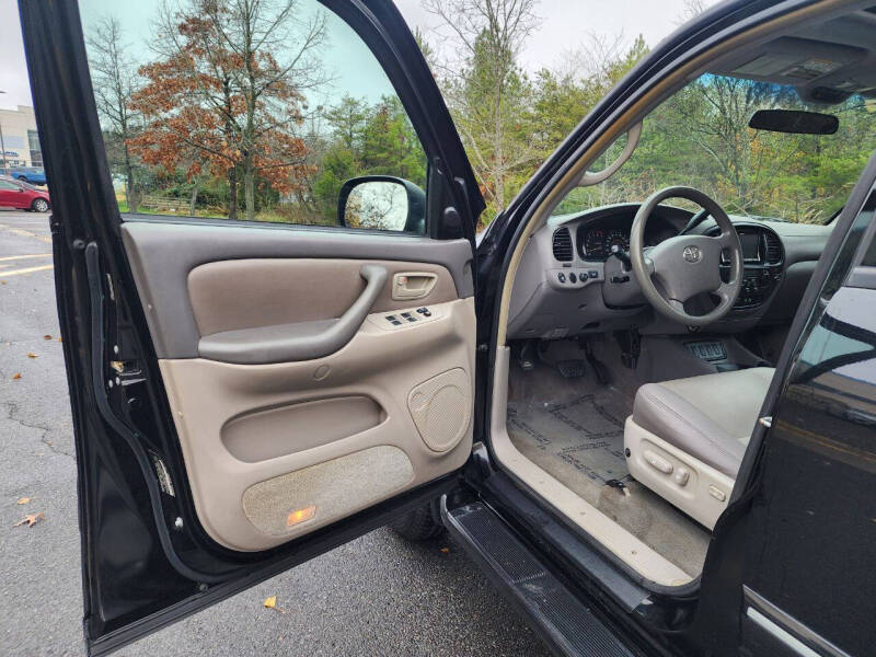 2006 Toyota Sequoia SR5