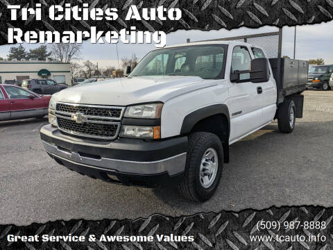2006 Chevrolet Silverado 2500HD for sale at Tri Cities Auto Remarketing in Kennewick WA