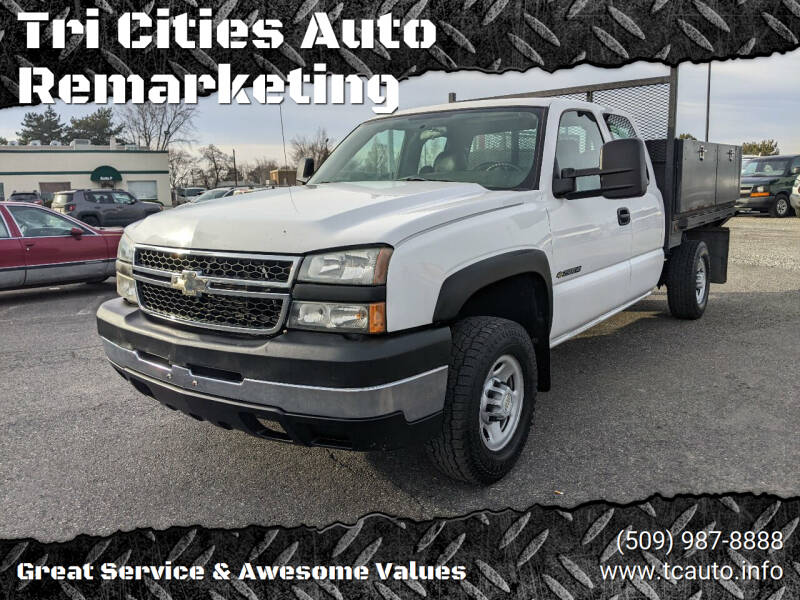2006 Chevrolet Silverado 2500HD for sale at Tri Cities Auto Remarketing in Kennewick WA