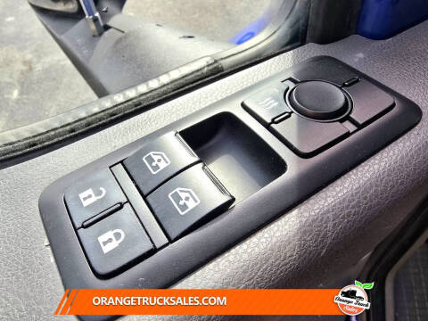 2023 International LT625